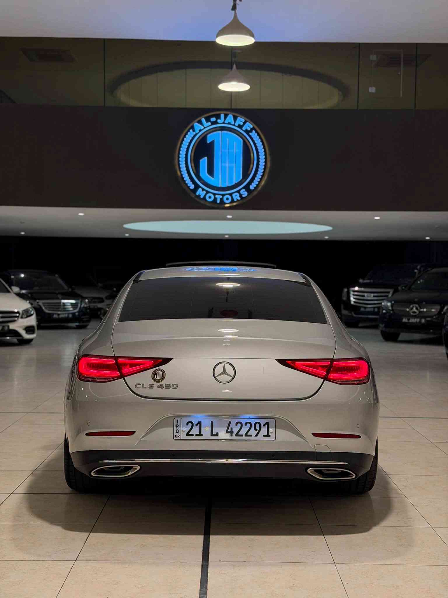 CLS 450 • ٢٠١٨ • ٧٠٠٠٠ كم