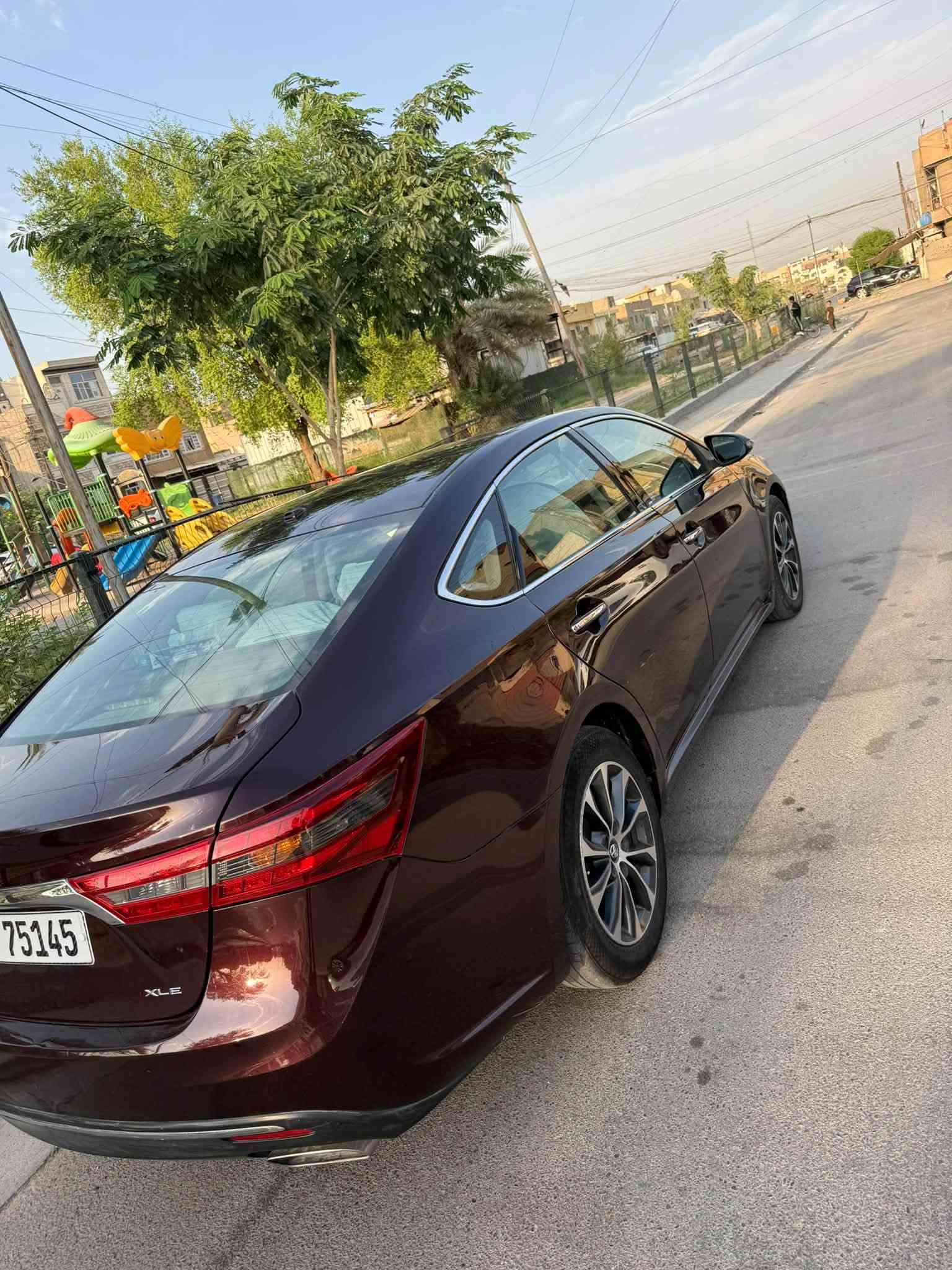 السلام عليكم
للبيع تويوتا افلون وارد امريكي 
موديل2018 فئهXLE
ماشيه 135
رقم بغداد سنويه ورقم جديد تحويل مباشر 
ضررها موضح بالصور بنيد وجاملغ بدون ايرباك 
مواصفاتها معروفه نص فول محرك 6 سلندر 
مكان السياره بغداد السعر 148
***********
