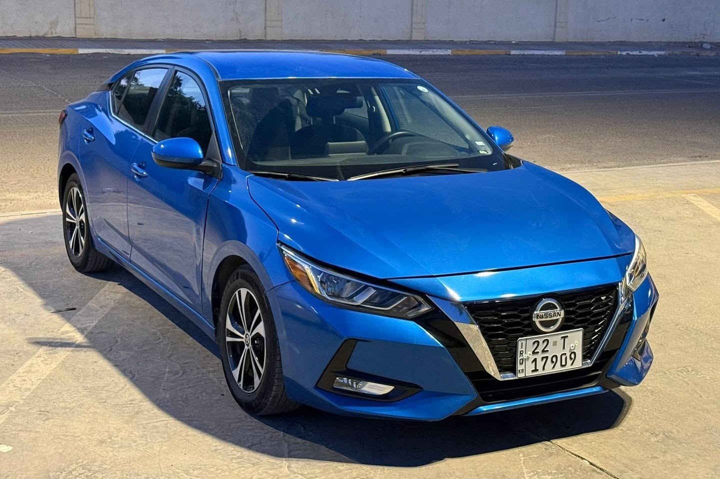 ‏2023 Nissan Sentra SV
السعر 🔥 (138) وبيهة مجال بسيط
السياره مرقمه جديد اربيل - رقم وفحص وهزه وسنويه جديد تحويل وكاله مضمون
لون ازرق 💙
ماشية 76 ميل فقط 
الضرر - صبغ وتبديل بنيد وجاملغ 
ملاحضه (رصعه بسيطة بباب امامي عكس السايق وشخوط بالباب الخلفي)
ايرباك  ستيرن وبرده راجع سستم
كير ومكينة مكفولات 
—————————————- 
موصفاته👇🏻
بصمه
ردار امامي خلفي
اتوستوب امامي خلفي
ابواب بصمه
تشغيل عن بعد
نقطة العمياء
تحديد المسار
مانع اصطدام 
تحديد السرعه
نظام سبورت وإيكو
شاشة كبير وكار بلاي
كاميرا
شاشه عطلات
ويل كب سبورت
العنوان بغداد العطيفية 
***********  إتصال او واتساب ممتواجد على الفيس بغداد, العراق

