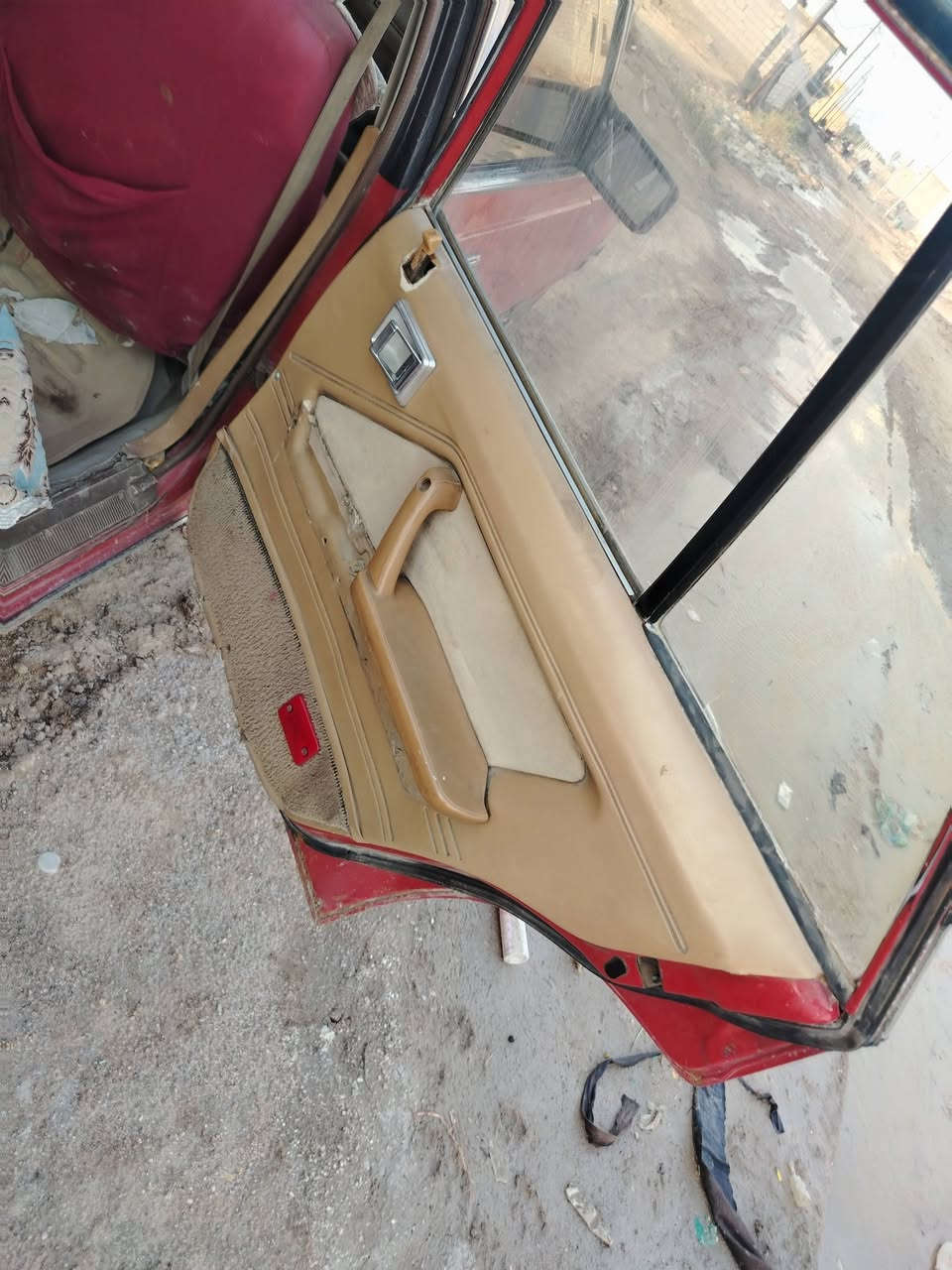 سوبر 85 مكينه 2500 سنويه لل 30 بسمي رقم بغداد دولي السياره بيها خياس وجارده مكينه وكير شرط السعر ٢٥ قفل قفل مكاني سوق الشيوخ للتواصل ***********

