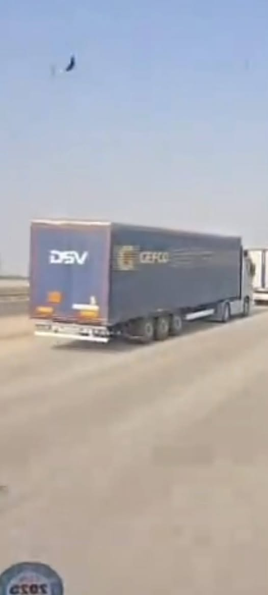 سلام عليكم عربانه كرونه للبيع دخول جديد تخم تاير دنكير ساف منفيس جاهزه لل عمل جديده ***********
***********
سلام عليكم عربانه كرونه للبيع دخول جديد تخم تاير دنكير ساف منفيس جاهزه لل عمل جديده ***********
