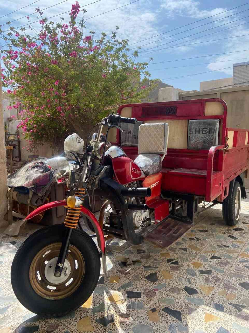 ياالله سلام عليكم ستوته 17 للبيع اوراق اصوليه وكيلها بشارع بغداد بدي وشاصي نظيفات عوزها جوزه مال تشغيل وكير بوكس وصرتها مسحوكه
الباقي كله نظيف كهربائيات شغاله وسلف  مكاني حي المعلمين الجديد سعرها مليونين وبيها مجال للشراي للاستفسار خاص او الاتصال *********** بي واتساب
