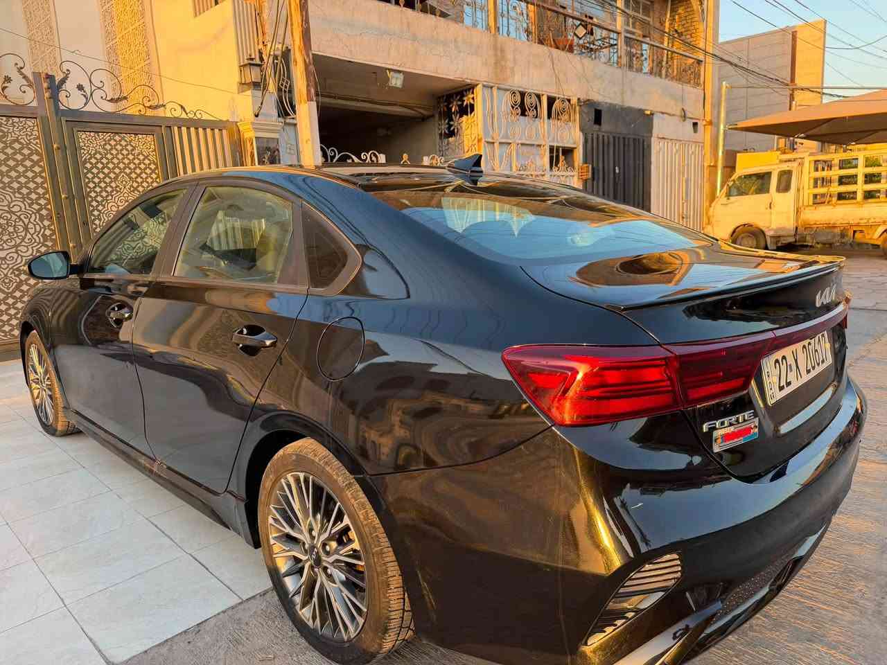 فورتي وارد أمريكي موديل 2023 GT لاين فول مواصفات
حادثها بونيد وجاملغ فقط، بدون دواخل
ايرباك راجع سستم

🔹 محرك 2000 دوش
🔹 ماشية 60 ألف
🔹 بصمة تشغيل وأبواب
🔹 نظام Auto Hold
🔹 شحن وايرلس
🔹 ترحيب أبواب وصندوق
🔹 تحكم ستيرن فول
🔹 شاشة + كامرة بلدية
🔹 رادار أمامي وجانبي
🔹 نظام Auto Stop
🔹 LED خلفي وأمامي
🔹 إشارات مرايا
🔹 تبريد شاشة

السعر: 143 بيها مجال بسيط
📍 بغداد / المشتل
📞***********
