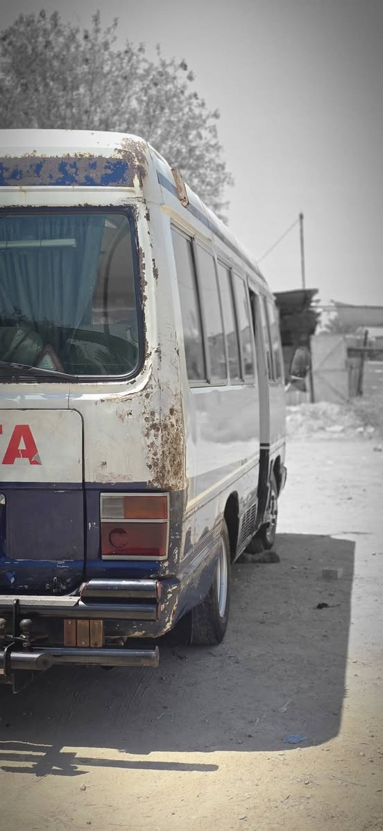السلام عليكم كوستر موديل 1983للبيع
سيارة جاهزه خير من الله مكينه كير اكسن كفالة
صدرها جديد راديتر جديد دواخل خير من الله
ويل ناصي تخم تايرات جوبلس  مكينه 4000 كاز
***********

