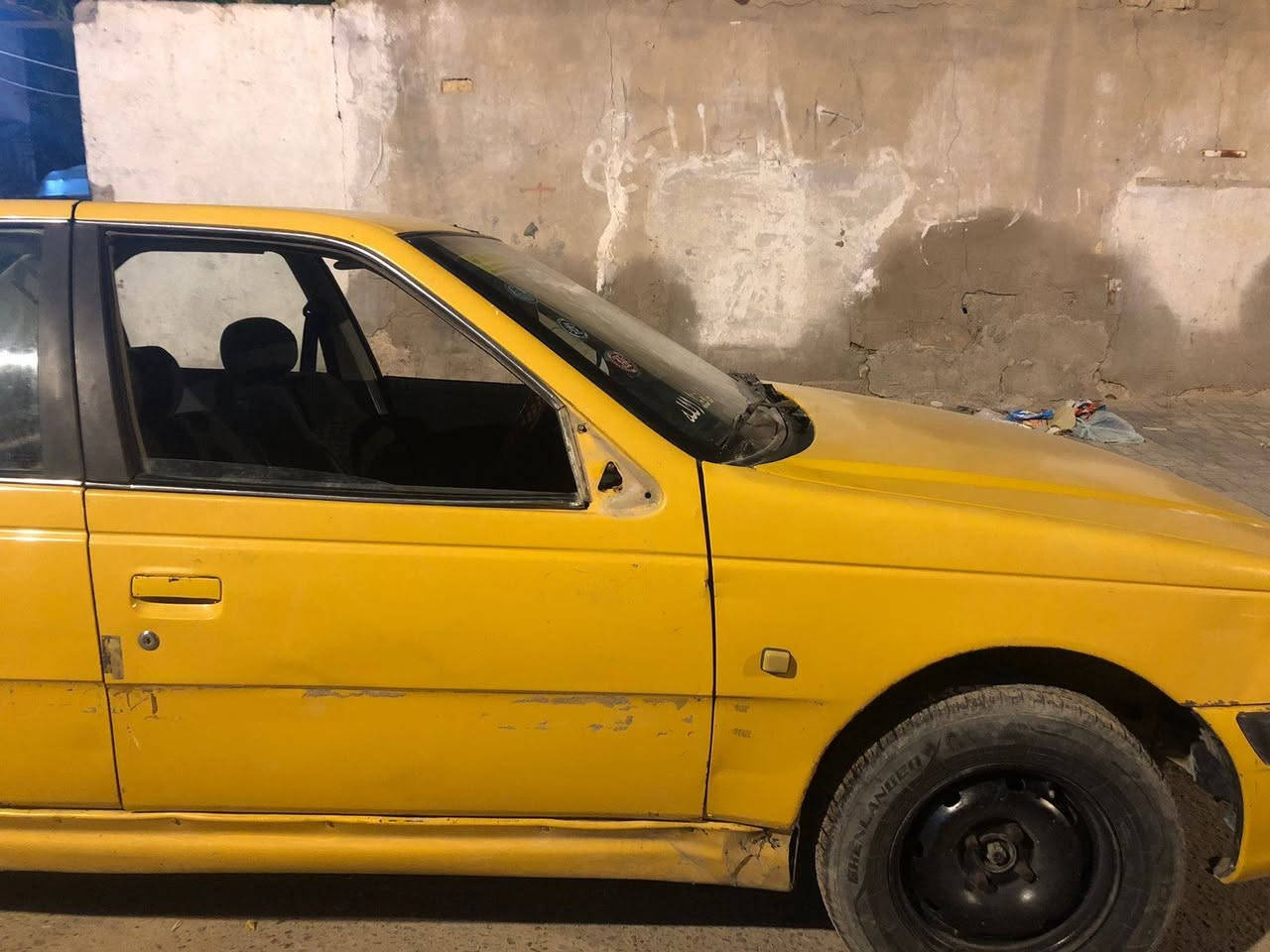 سلام عليكم بيجو بارص مديل١٥ رقم بصره 
سنويه صاقطه ناقصنا تعديلات بسيطه 
مداور ثاني يوم ***********

السعر 25وبيه مجال
