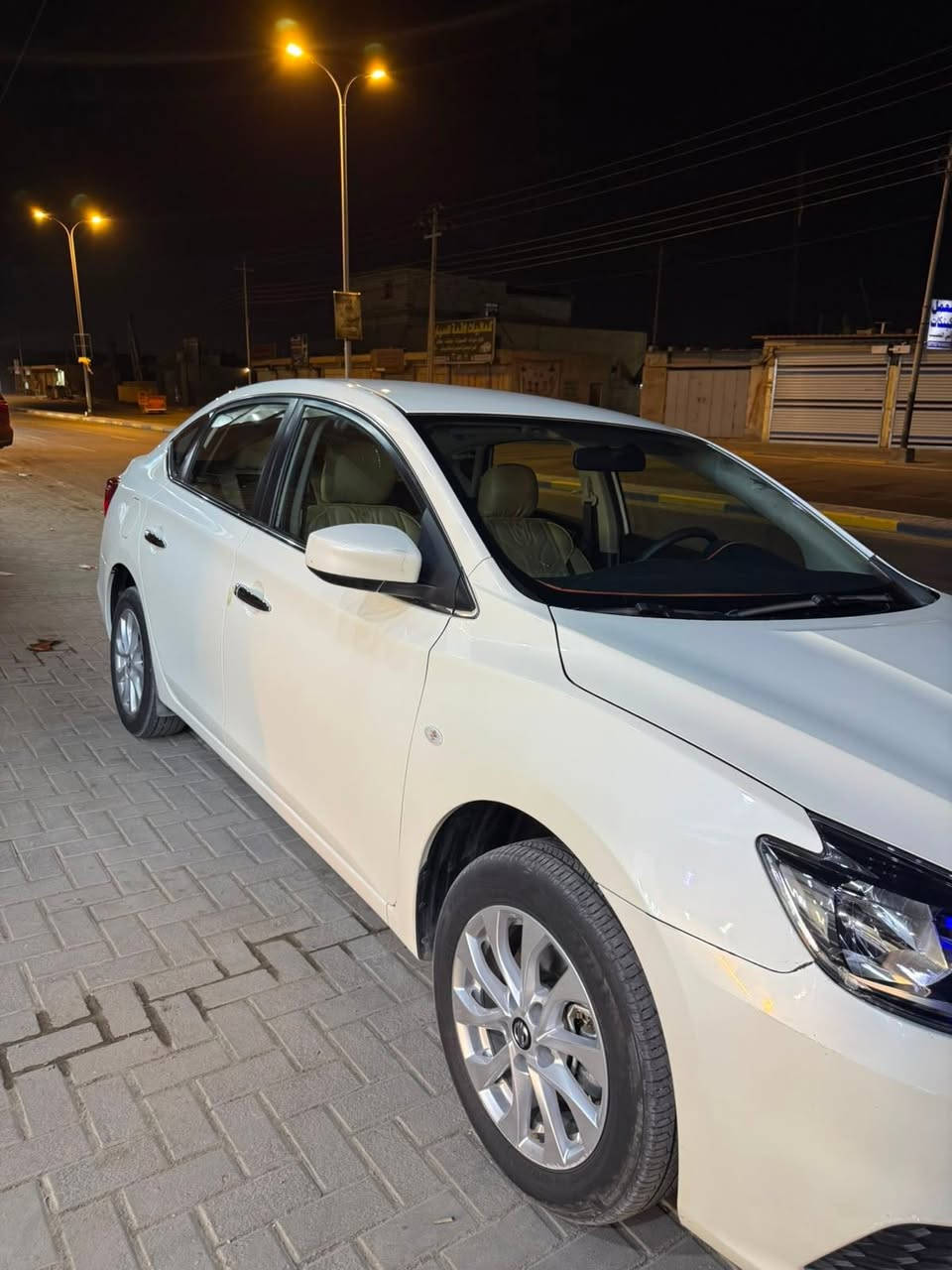 نيسان  سنترة (تجميع صيني) موديل ٢٠٢٥ كفالة عامة من صبغ او تبديل السيارة انطخت عندي شوي من الباب الخلفي جهت السايق ولجاملغ السيارة على أيدي من الزيرو ماشية24 الف دواخل مدوشمة جلد زنون اصلي للعالي السعر ١١٥ قفل قفلل
***********
مكاني ابي الخصيب
