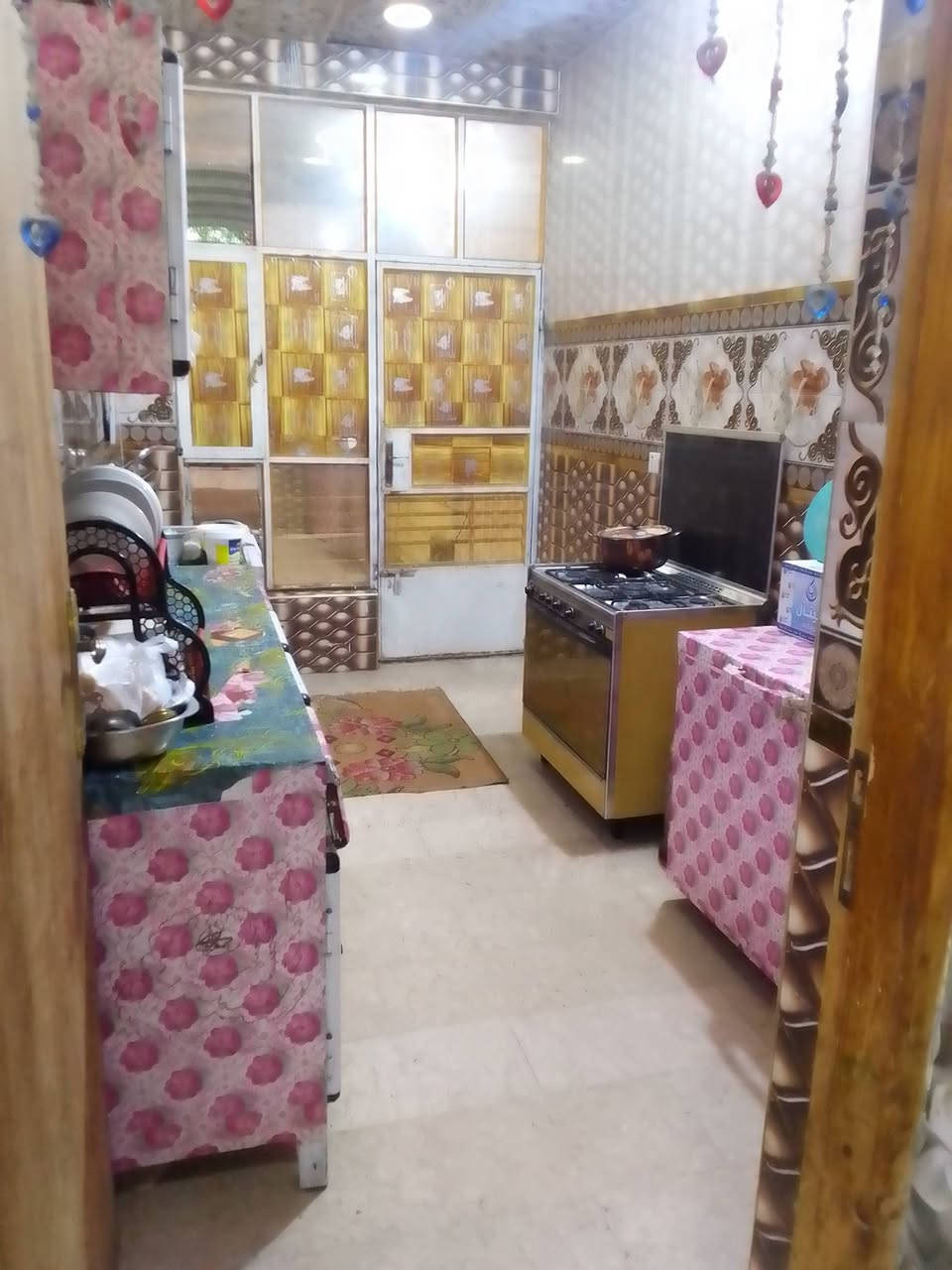 بيت البيع طابوصرف المساحه 128 استقبال مطبخ صاله غرفه نوم حمام ترك اثنين الطابق الثاني غرفتين نوم صاله حمام بيتونه الفرع مقابل يحي للعروض الكماليه رقم ***********
