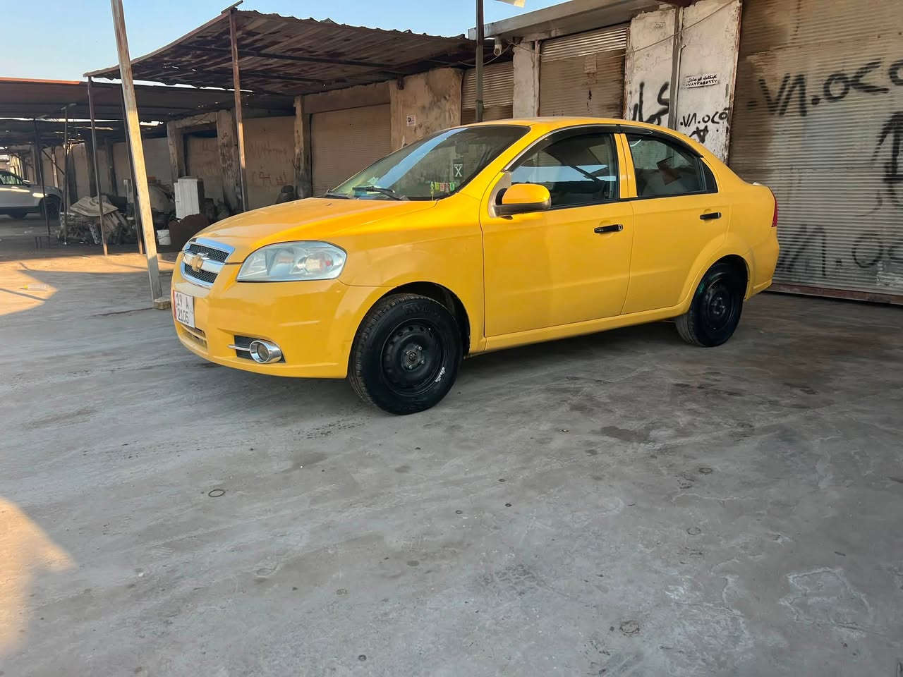 السلام عليكم 
للبيع افيو خليجي 2007 كير عادي مسكر 
كير مكينه حداديه تبريد كلها جاهزه مابيها اي نقص 
سنويه جديده رقم كربلا بسمي مصفره هيه وغرامات االسعر  اتصل وتتدلل 
***********
