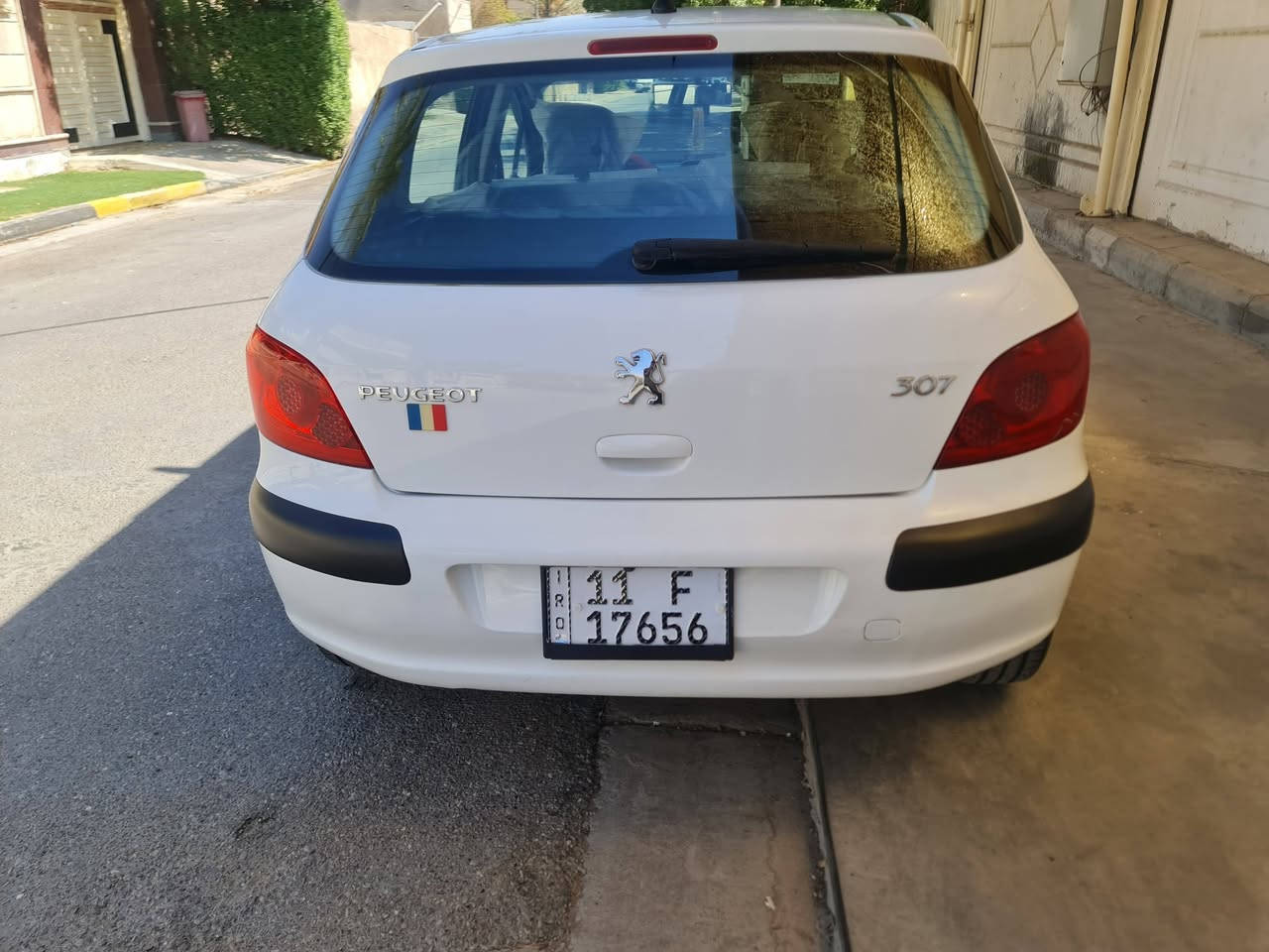 بيجو فرنسي موديل ٢٠٠٦ جاهزه السياره كير محرك تبريد بدون حادث اوضربه صبغ فقط بل دوسه شبر وشويه بل باب باقي السياره بدون صبغ
السعر ٥٩
للإستفسار ***********وبيه مجال قليل الشراي ايخابر مامتواجد عل فيس
