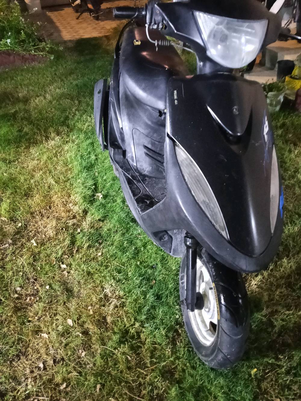 السلام عليكم دراجة ماكس عدله مفتوحه ولفات الدراجه نضيفه متوازي عله بيعته سعره 500 أو بيه مجال قليل مكان شطره ***********
