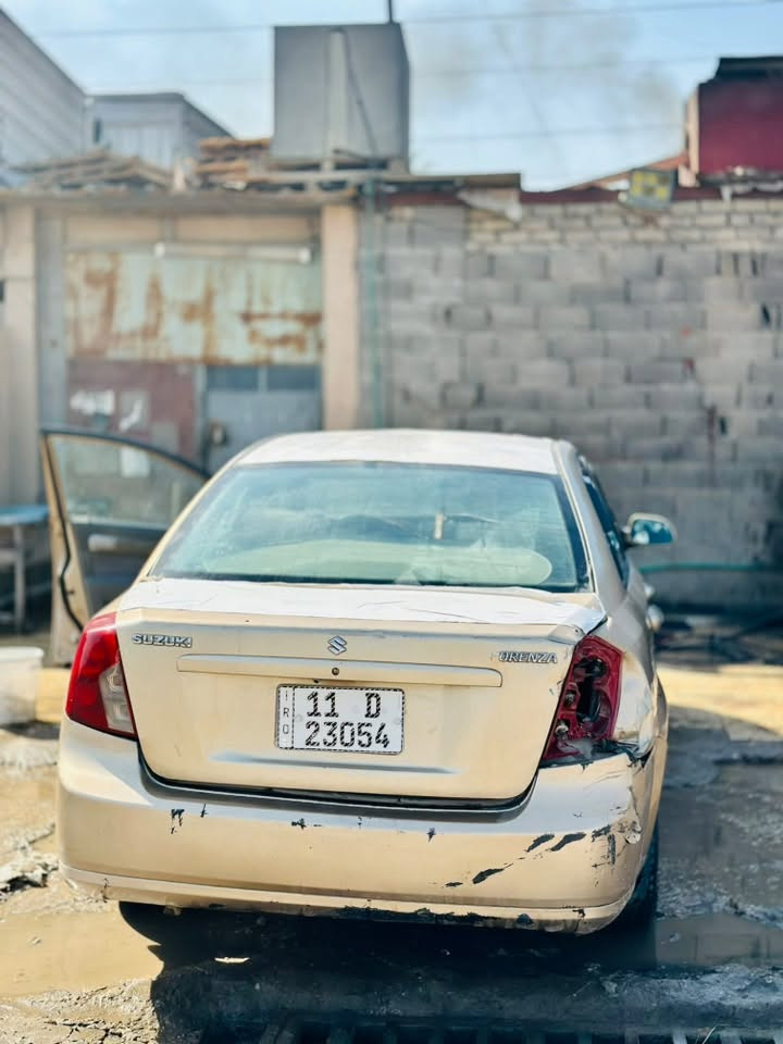 فورزية شكل اوبترا مديل ٢٠٠٦
اوتماتيك مكينه ٢٠٠٠
تبريد شغال سيارة تنكر سويج وتطلع وين متريد كامله من كلشي 
راعيه موجود تحويل كبل 
خصوصي
السعر 42 وبيها مجال 
للستفسار *********** مكان مدينة الصدر شارع الستة قرب مستشفى العطاء

