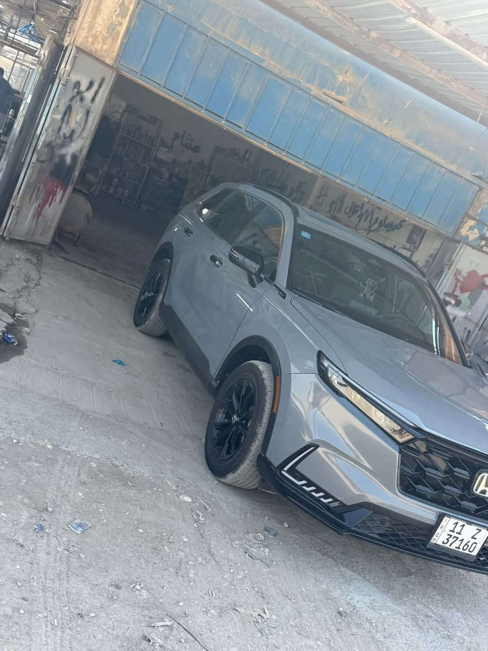 السلام عليكم 
2024 HONDA CR-V, SPORT-L
حادثها بنيد مبدل ومصبوغ 
مواصفات معروفه 
السعر 220 ورقه وبيها مجال 
اعتذر عن لمراوس فقط بيع 
صور الحادث بالمنشور ورقم الشاصي 
الاستفسار 
***********
