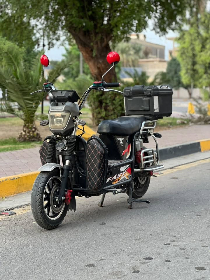 دراجة شحن • بطاريات٦دبل • تشغيل عن بعد
