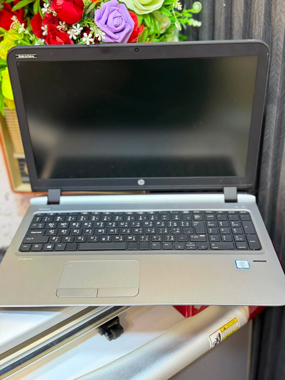 لطلبة الدراسات العليا هذا العرض يخدمكم 
HP - PROBOOK
COR I 5 -G6
RAM 8 
ذاكرة 256 SSD 
حجم 15.6
كيبورد عربي إنكليزي 
الباتري ممتاز 
جاهز البرامج والوندوز وبرامج الدراسة 
يحتوي على CD
منافذ USB عدد 4
منفذ LAL
منفذ HD
نظافة اكثر من 95‎%‎
مكتب البرشا للحاسبات ***********
