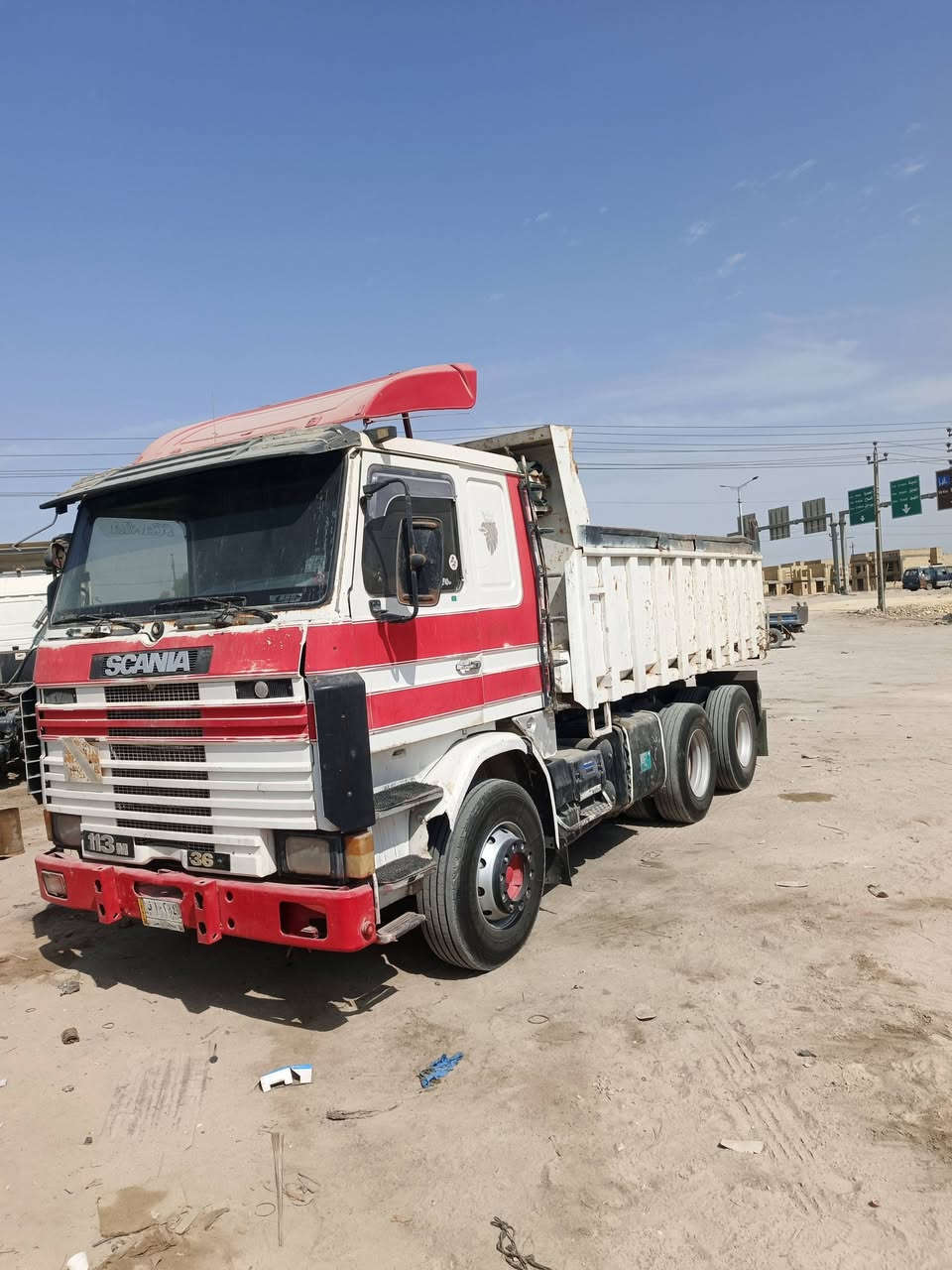 سكانيا • ١١٣م • مكينة ١٢ ونص