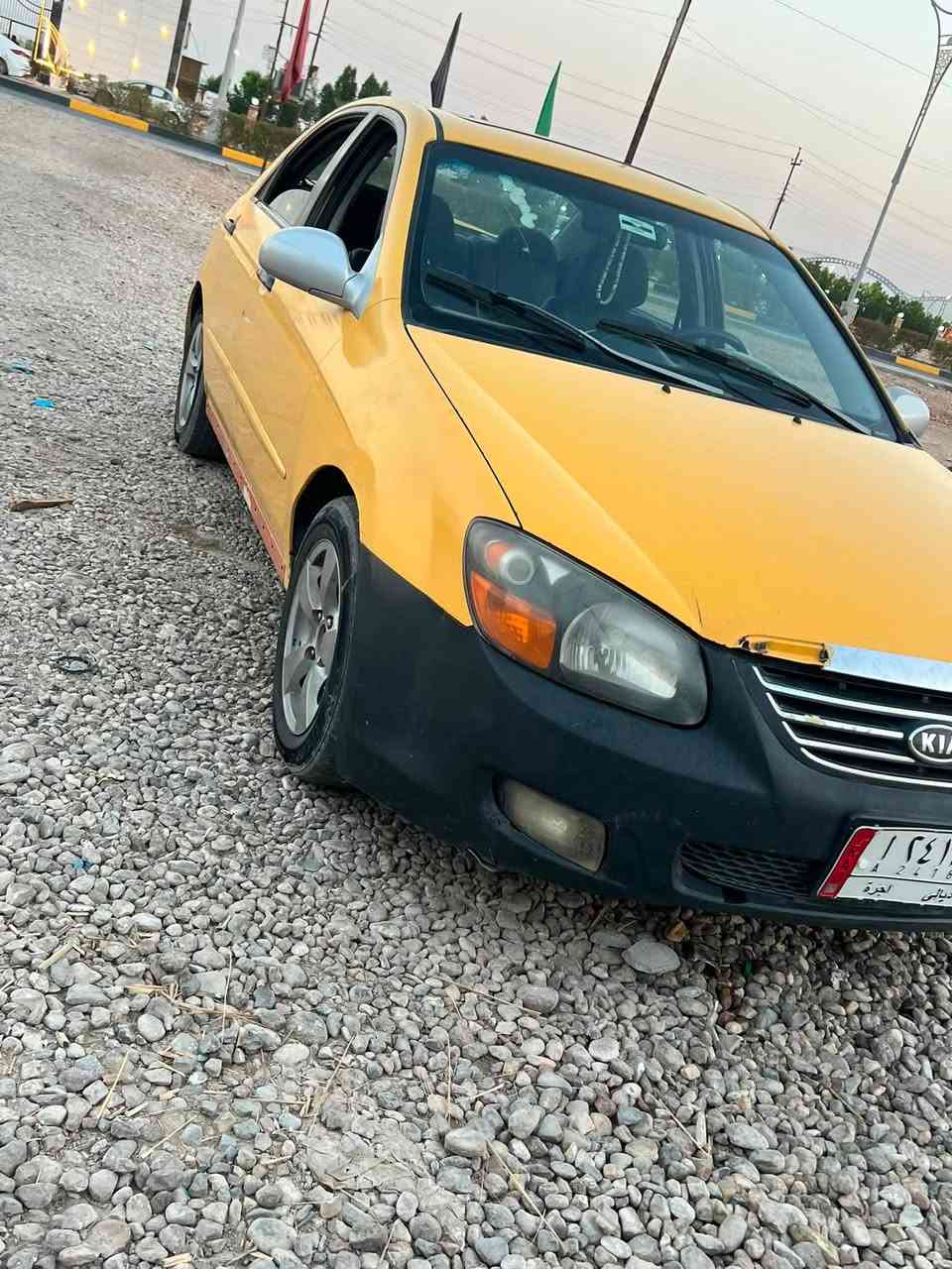 السلام عليكم اسبكتره موديل ٨ كير عادي جديد تنته كشنات جلد مثبت سرعه مكينه بيه تبخير ضربته باب السايق سعر ٥٥ بيه مجال مكان ديالى ***********
