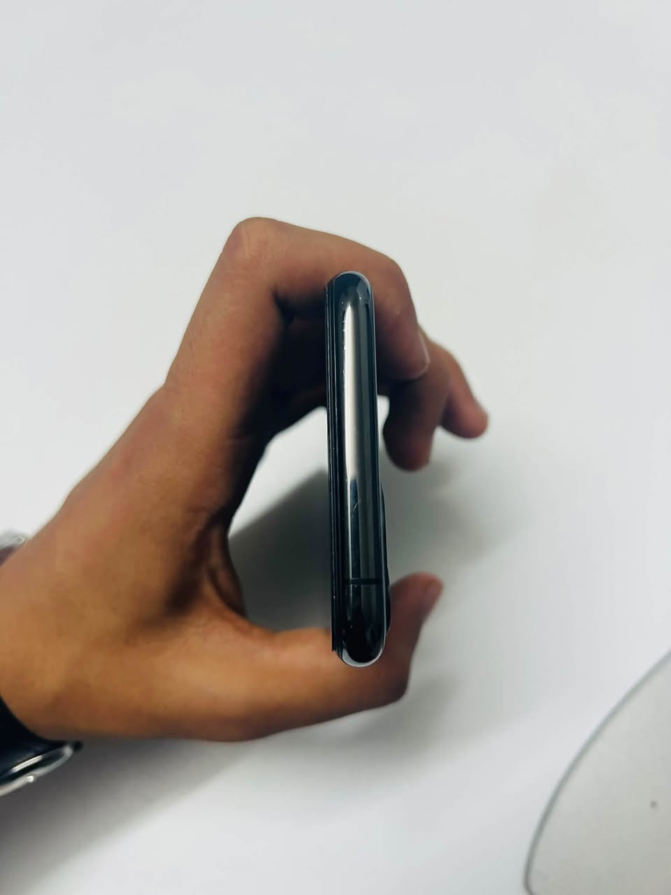 آيفون 11 برو • ٢٥٦ • فطر شاشة