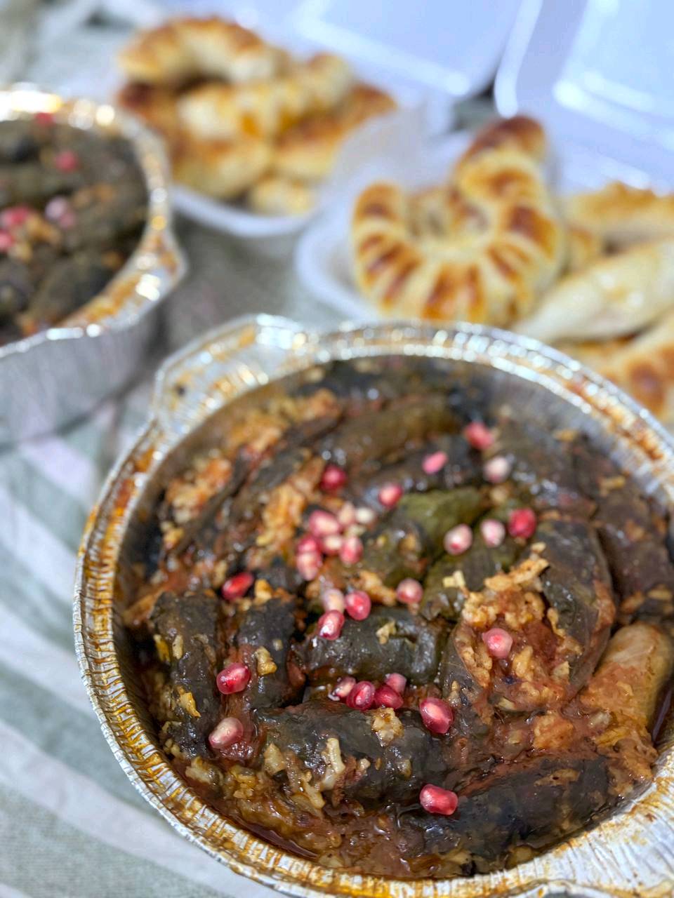 من قلب الناصرية نوصّلك 
أحلى الكيك والمعجنات البيتيه 🎂
للحجز  ***********✨
الحجز مُسبق✨✨✨
متوفر توصيل الناصرية _ المركز 📍