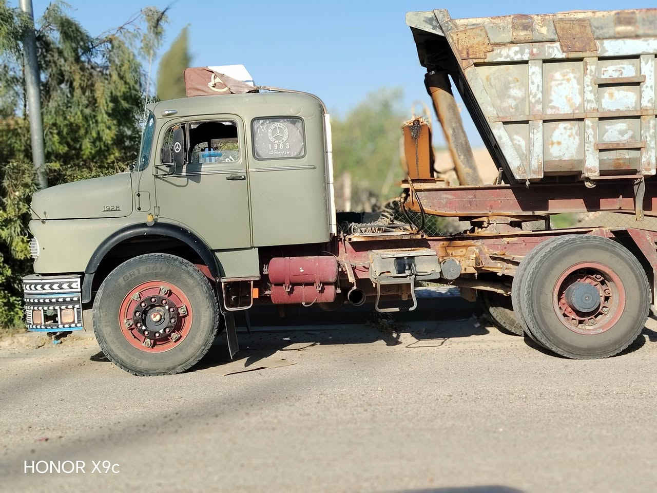 اقجم البيع راس تريله بلادي باقي لاستفسار ع رقم ***********//
