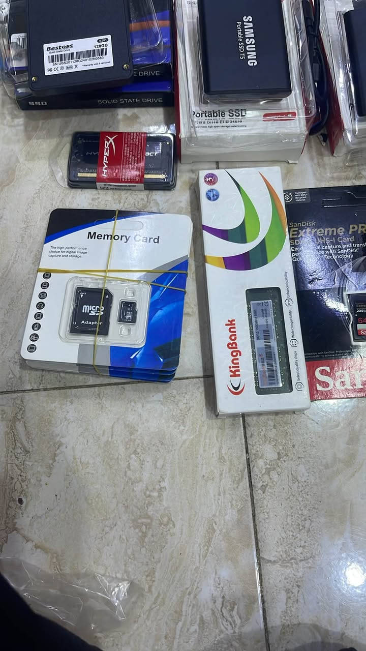 رامات • هاردات داخلية • فلاشات