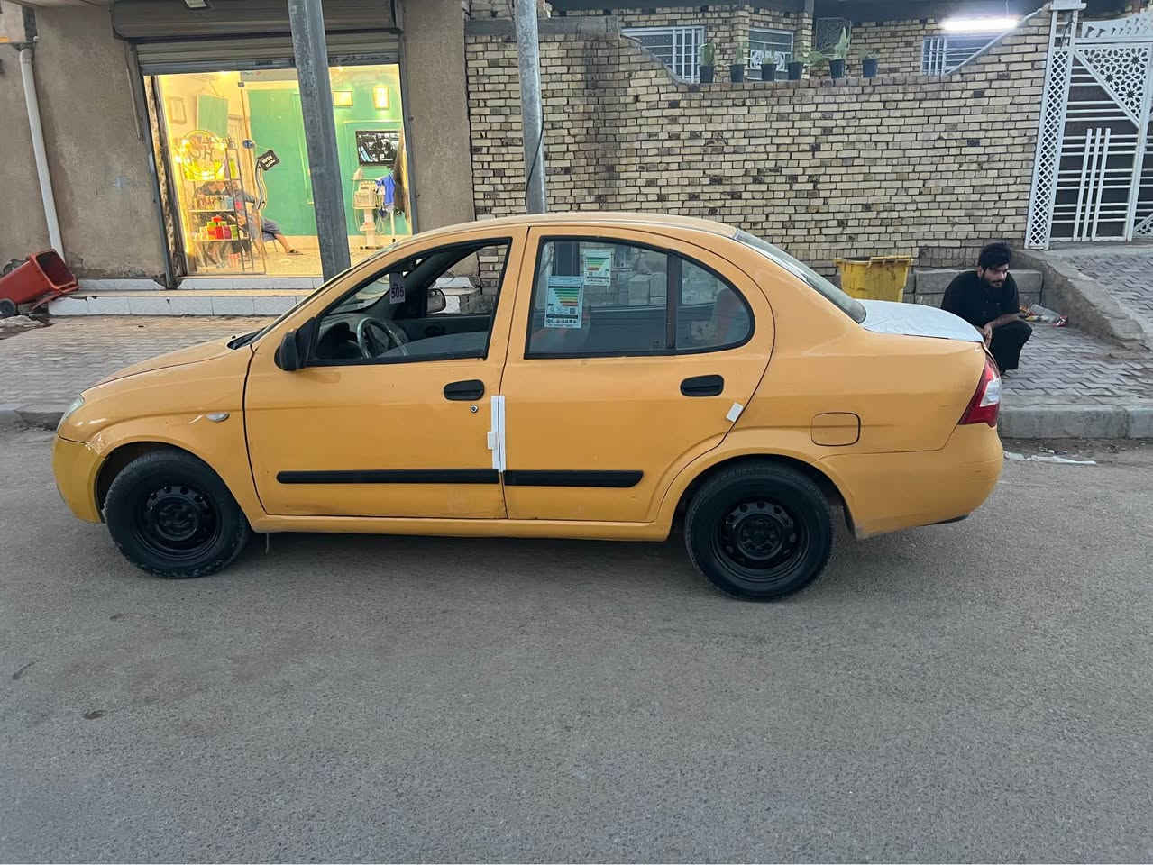 طيبة موديل 2015
كير مكينة حدادية كفالة
الكشر والبدي نضيف 
تبريد شغال 
رقم ميسان راعيها موجود
مصفرة هيئة وغرامات 
السعر 26 وبيها مجال بسيط
العنوان العمارة حي العسكري 
*********** عمارة, ميسان

