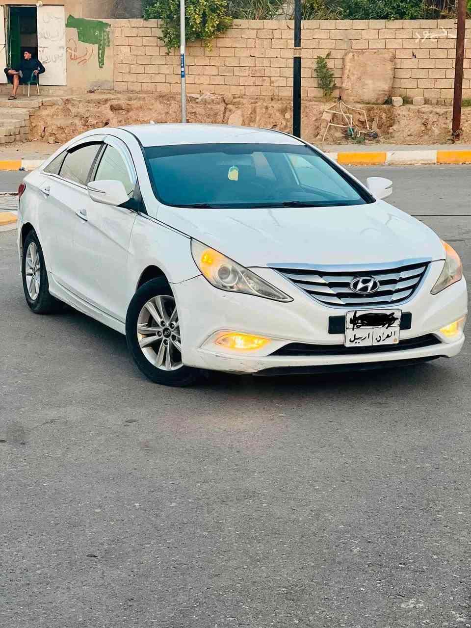 سوناتا • ٢٠١١ • بنزين ٢٤٠٠