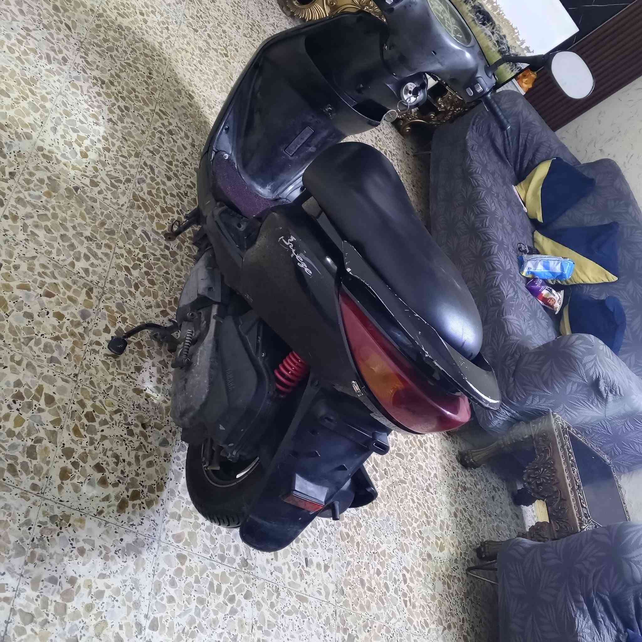 بريز كابريتر كله بلادي اي نقص مابيها درجه ختم واحد مكفوله لسعر 650 بغداد المشتل***********
