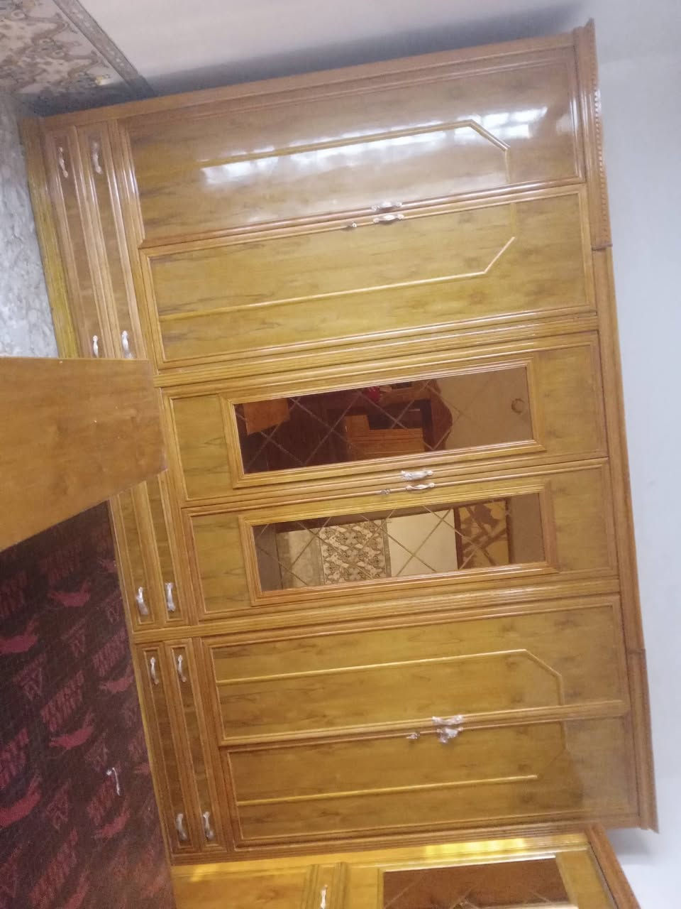 غرفه اخشاب • نظيفة • بابل