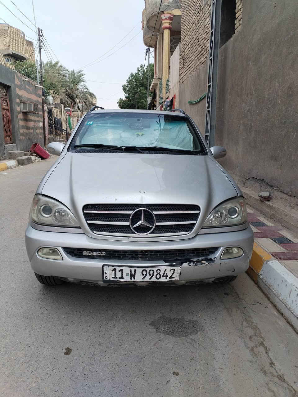 سلام عليكم حبايب مارسدس ML320 2001 للبيع

🛑 مكينه 3000vvti
🛑 تبريد شغال 
🛑 فتحه سلايد روف شغال
🛑 شاشه وكامره خلفيه
🛑 بصمه
🛑 لايت زنون عالي و ناصي  كشافات ثلجي هم 
 سياره بأسمي وجاهزه عائليه وترايها حلو وين مايعجبك شغل واطلع     مكانها الناصريه ***********

 🛑 السعر 85 وبيها مجال

