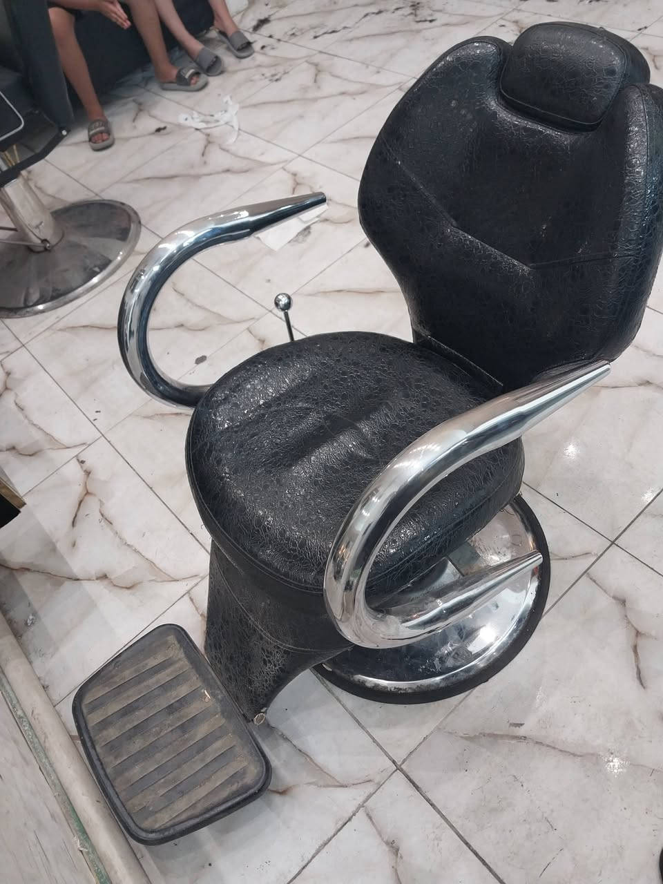 كراسي حلاقة • ٢ قطع