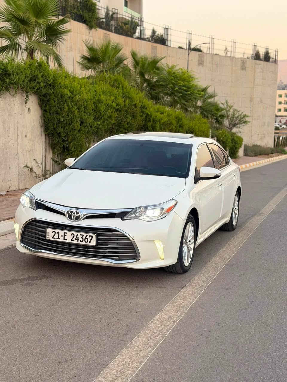 Avalon 2016 limited  nrxe 175$      ***********
تۆيۆتا ێەڤەلۆن  2016 
سەيارەکە مواسەفات ئەمەريکی فول فول 
هەتا بڵێي جوانە 250دينەر مەسرەفی نيە 
تەنها 3پارچەی بۆياخە بە حاڵ ناەی گرتوە 
بە ناوی خۆمەوەيەو کتابی جام ڕەشی هەيە هی مرور
هەمو گيانی بەشەرتە   بۆ زانياری زياتر 
نرخی 175$ يەک تۆز معامەلە 
***********
