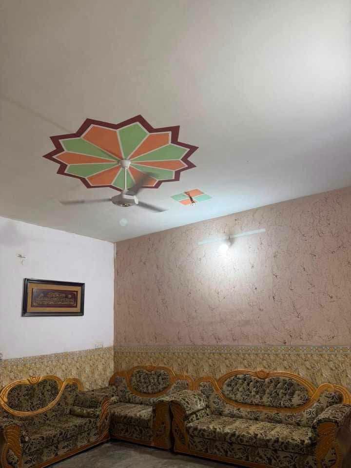دار للبيع - تكريت - القادسية - القروردي مقابل حي الطين  - قرب جامع السلام 
 المساحه ٢٠٠متر  
واجهة   ١٠ متر  
نزال  ٢٠ متر 
غرف ٤  نوم 
مطبخ كبير
صالة استقبال 
السعر   ٨٥  مليون  

الاتصال على الرقم التالي 
***********
