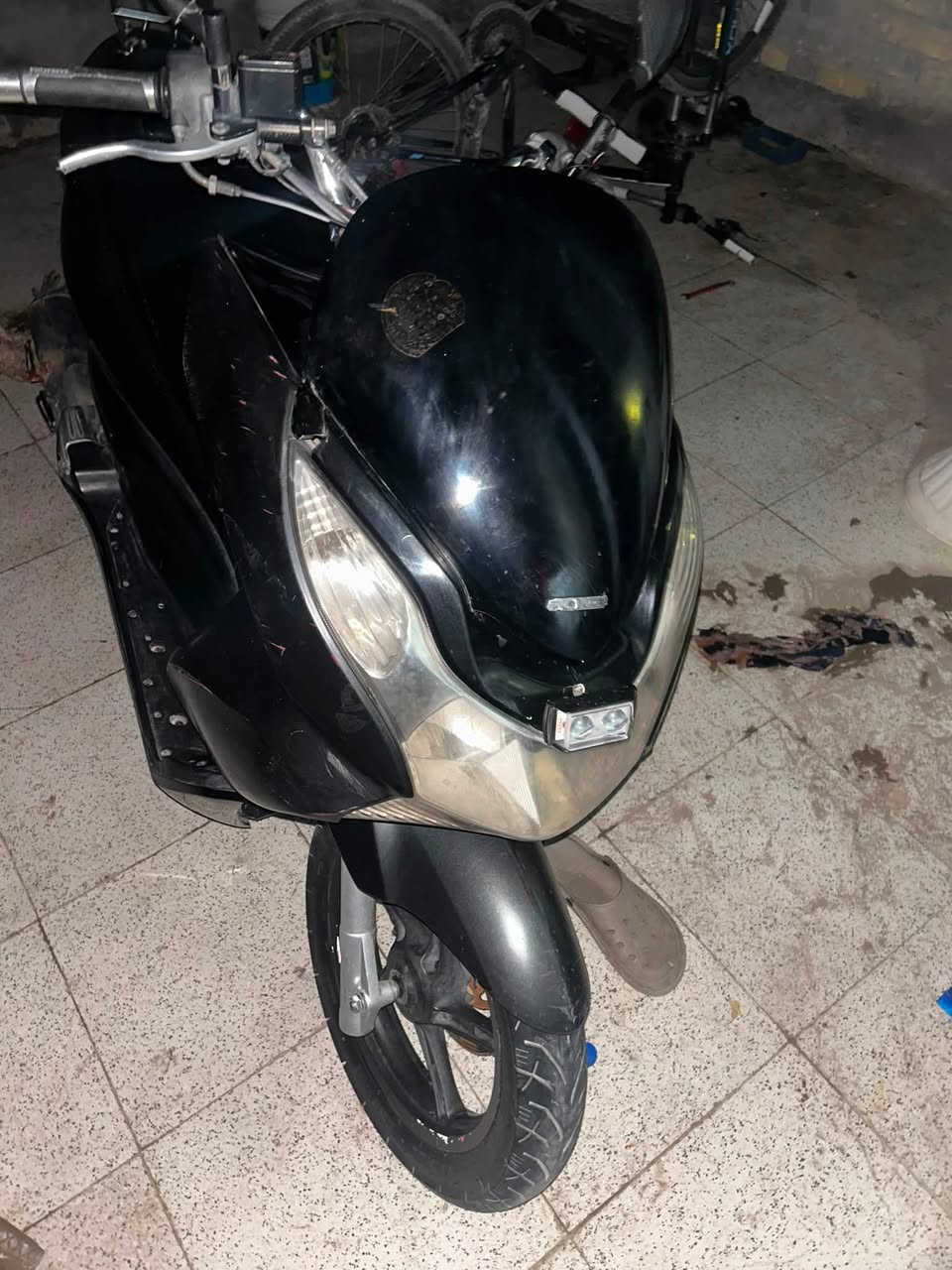 جيل اول دراجه نضيفه من كل النواحي فقط كفرات تعبانه محرك 125مكاني بغداد تاجي رايده مراوس او بيع ب 950 رقمي ***********
