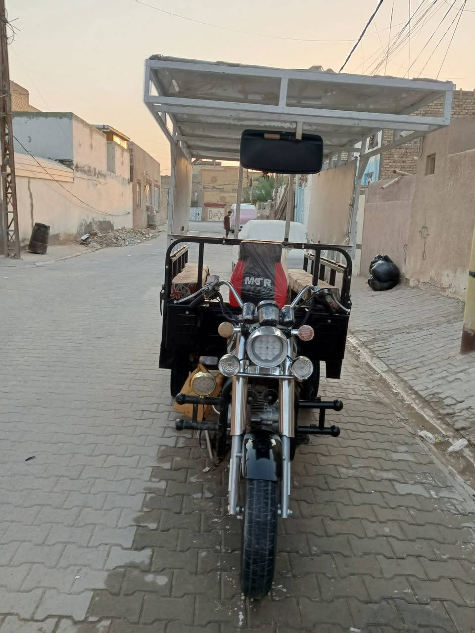 للبيع ستوته خير من الله شوف عينك كلشي شغال بيهه‏‪***********‬‏
نكره سلف مكينه مجفته مره وحده كهربائيات كلهه شغاله
مديل 16 تنباع كامله ستوته مكفوله كفاله عامه من لحيم
وخياس وشاصي وركبه وخادم للطيبين ستوته اوراق وكيلهه 
الجنابي مكاتبه كبل وي الوكيل مداور بسمك وتحياتي
