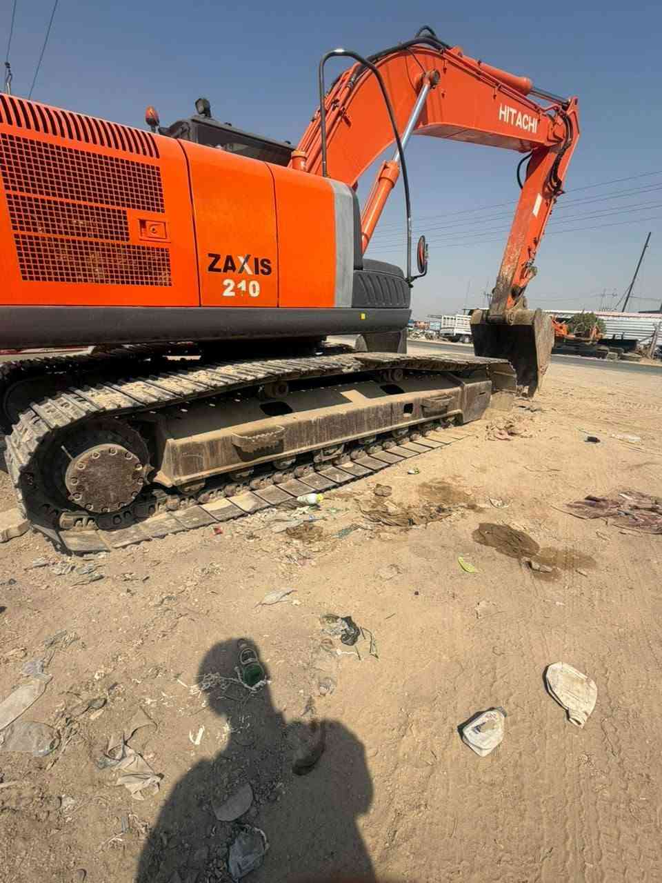 للبيع حفاره زت ثريه 210التصال علأ الرقم ***********//***********
