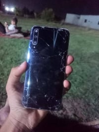 واي 9 اس • ١٢٨ • شاشة اصلية