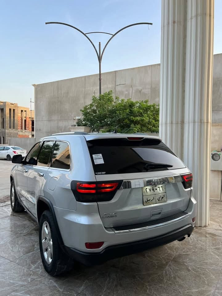 جيب لاريدو • ٢٠١١ • دفع رباعي