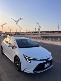 كورلا هايبرد • ٢٠٢٥ • ماشية ٢٠٠٠٠