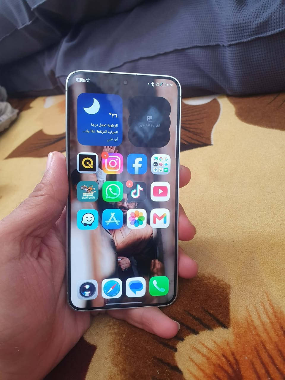 S24 العادي
ذاكرة 128
شرق اوسط نضيف جدا 
خطين 
معالج سناب دراغون جين ٣ 
السعر 500 او مراوس 
تواصل واتساب 
***********
