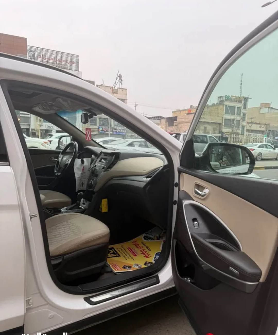 سنتافي موديل 2018 للبيع 
بيهه مكانين صبغ بلجاملغات على كد شبر اثر شلع فابلون الباقي كله كفاله 
رقم جديد شمالي تريد وكاله تريد تحويل
السياره فول للاخير فتحه مراية شفط  كشنات جلد 
كل المواصفات موجوده ماعده البصمه
سياره كير مكينه تبريد كفاله     7 راكب 
سعر 188 وبيه مجال حك جيتك //البصره قبلة 
 *********** البصرة, العراق
