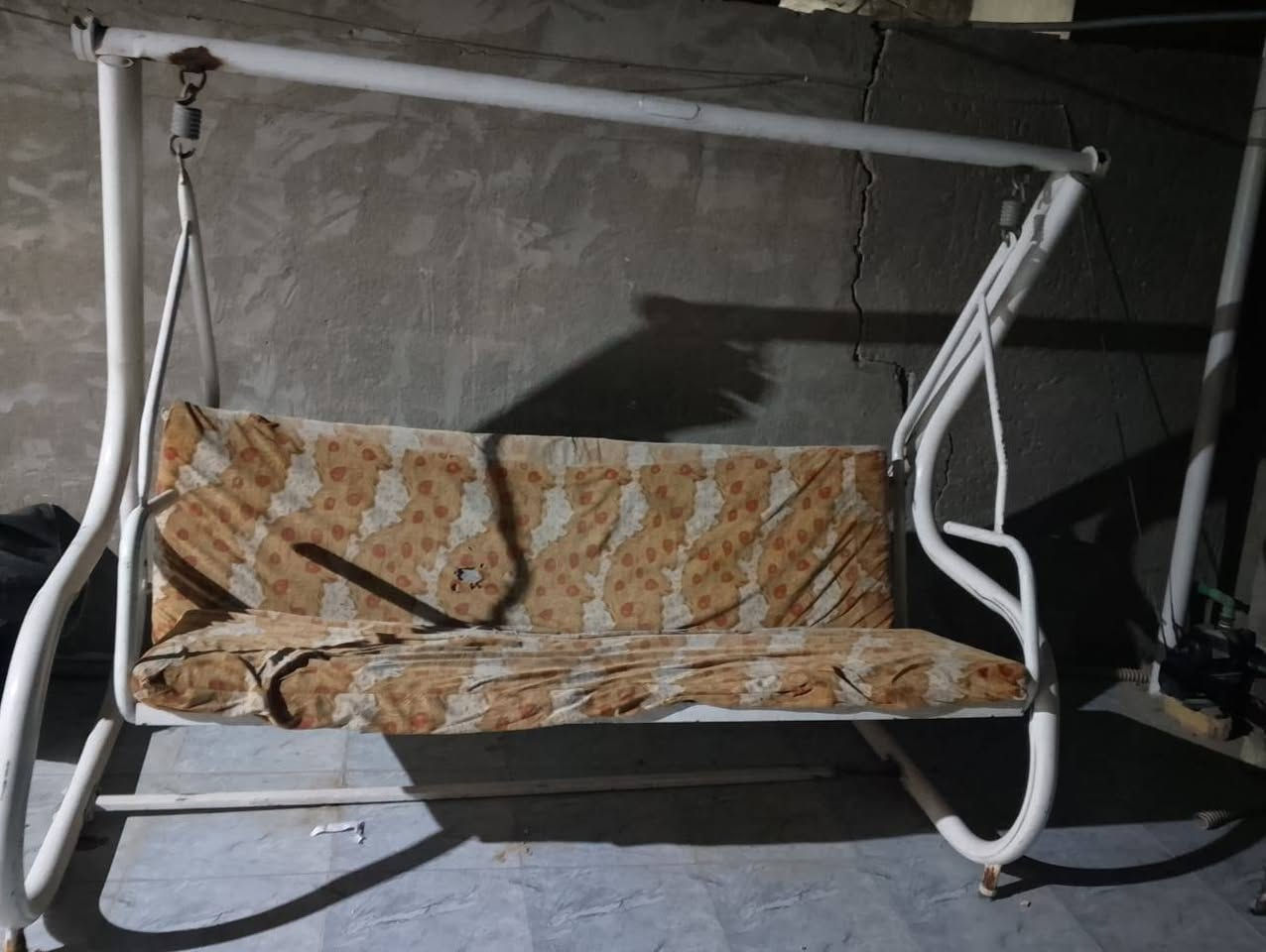 سلام عليكم غراظ بيت البيع وتخم جديد 10 نفرات راح اخلي رقمي للتواصل ***********
