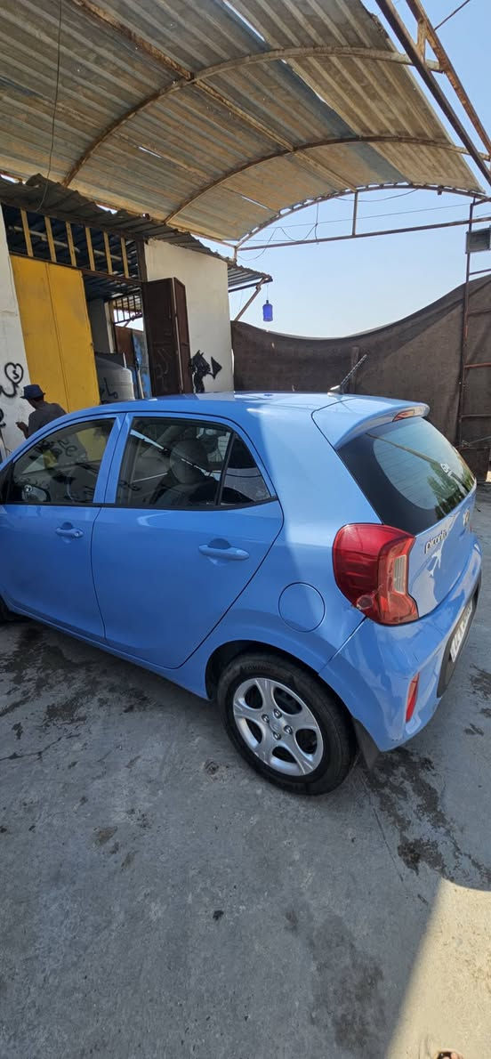 بيكانتو 2018 لون مميز 
خليجي محرك 1400
4 سلندر 
تبريد فول 
صدر امامي خلفي جديد
محرك وگير مكفول 
ترايها حلو
بلوجكتر
فول تحكمات ستيرن
رقم وسنويه جدد شرط التحويل
العنوان بابل 
السعر 95 وبيها مجال 
اتصال  او وتساب
***********
