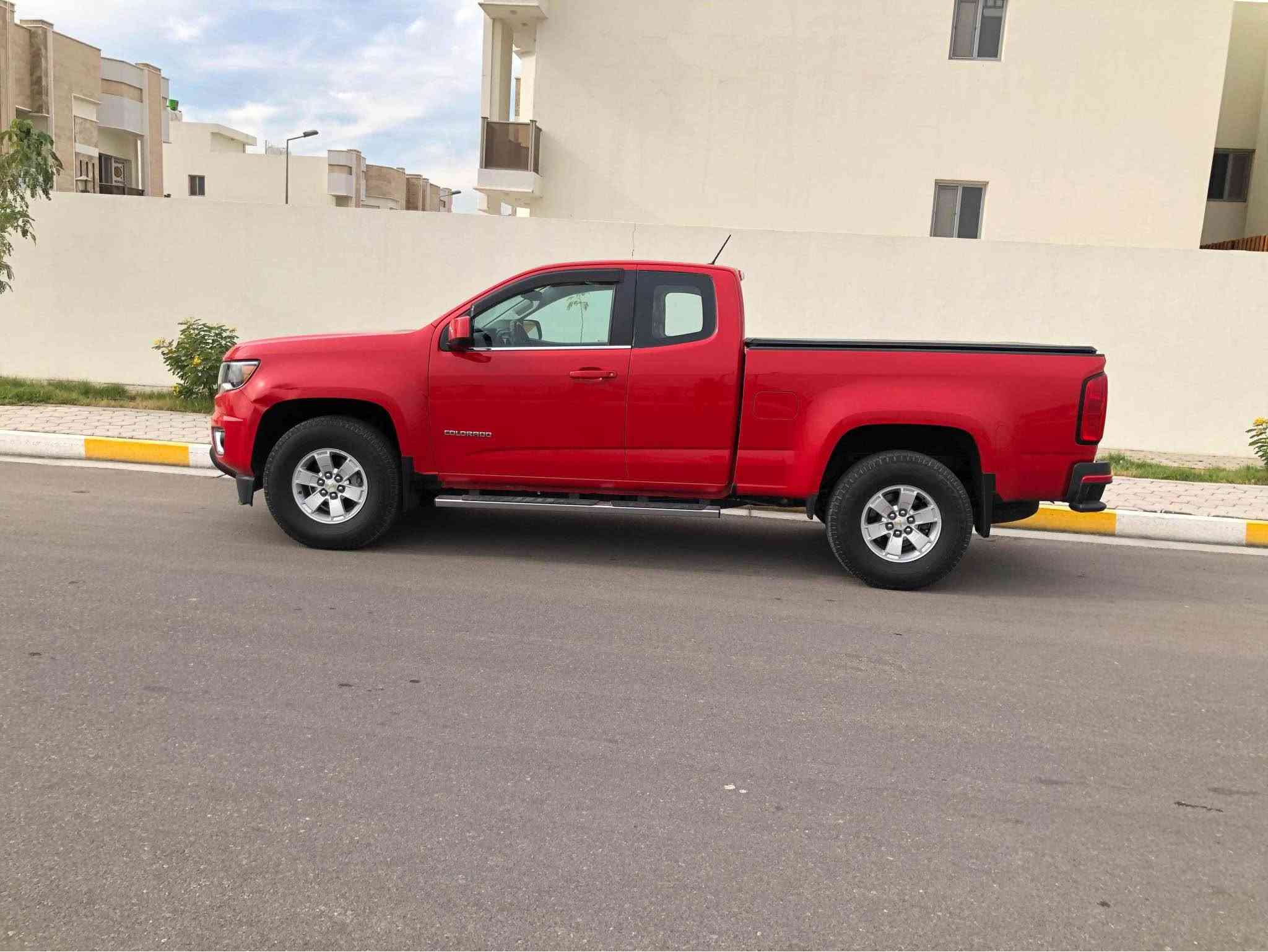 شفرليت بيكم كولورادو ١٨

تو ويل دفع خلفي 

محرك 3.6 V6  كير ٨ نمر

باب وربع / اخت الكلين / حادث جاملغ خلفي ( صور الحادث موجودة بالاعلان) كير مكينه تبريد شرط الفحص والبجم كبس بلادي برغي ما مفتوح - ايرباك برده خلفي فقط… عداد المسافة ١٤٥ الف كيلو .. بيهه طخات بالبدي بالعراق صارن وما مصلحهن .. سيارة حلوه و ويل كب بلادي

شرط الفحص 

سيارة مرتبه  وسحبها كلش حلو وزيوت استخدم كله Amzoil الاصلي .. بالعافيه ع الياخذهه 

مكان السيارة / البصرة  مجمع الامل

رقم هاتف: 

***********

 متوفر واتس واتصال 

السعر 125 وبيهه مجال البصرة, العراق
