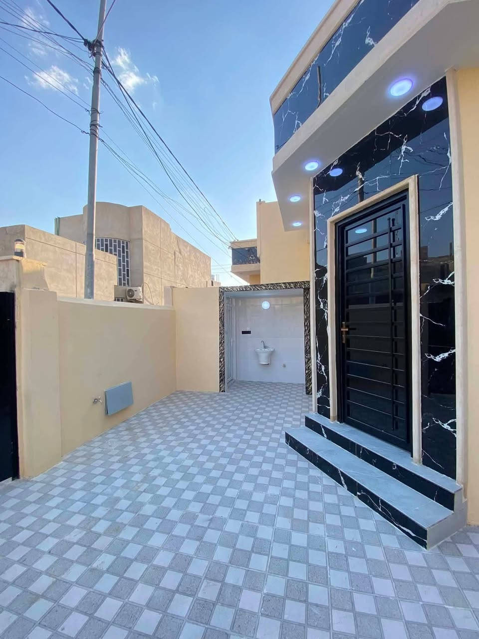 🏡 دار للبيع زيرو– الموصل
📍 الموقع: حي الملايين الثانية – قرب جامع العادل
📐 المساحة: 173 م²
🛏️ غرفتين نوم
🛋️ هول استقبال
🚿 صحيات داخلية وخارجية
💧⚡ خدمات كاملة

💰 السعر: 77 مليون دينار

📞 للاستفسار والتفاصيل: ***********
*********** 

✨ فرصة مميزة للسكن والاستثمار
