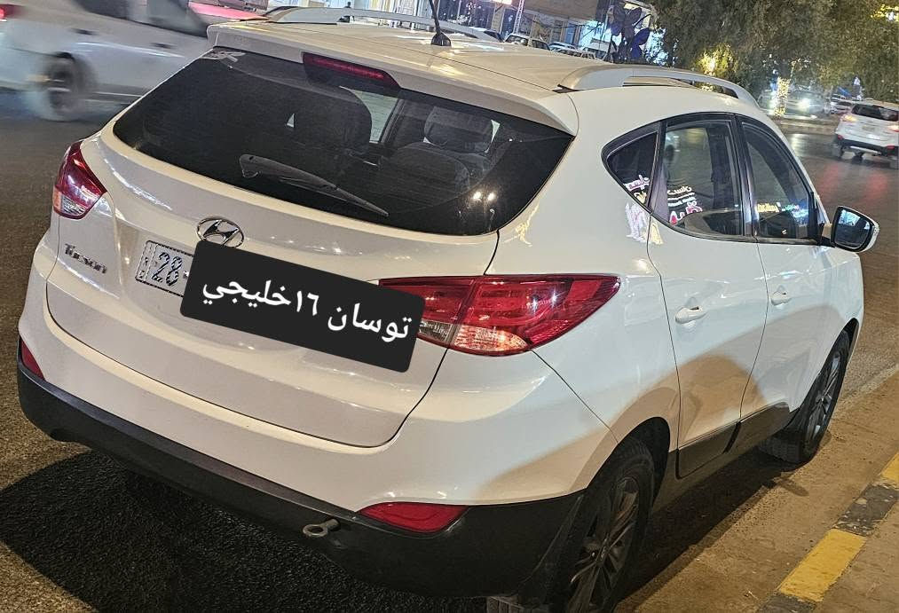 توسان ١٦خليجي خليجي مكفوله عدا البنيد مرشوش أثر تكشير رقم نجف دولي مراوس ترهم بالنجف للإستفسار ***********و ***********نجف جاهزة من كلشي تبريد حدادية تخم تاير باتري جديد كير محرك٢٠٠٠دوش لاتنقيص ولاتبخير شرط الفحص تبريد قطعتين معروفه مواصفات التوسان ب١٤٨ النجف, العراق

نص مكتوب في الصور:
- توسان ١٦ خليجي