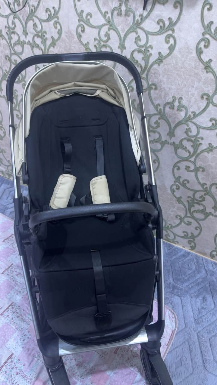 عربانة أطفال
