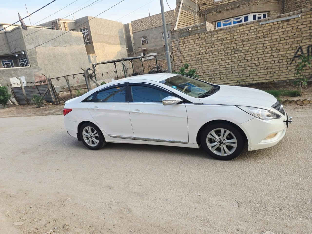 السلام عليكم سوناتا خليجيه 2013
بيه جاملغ امامي فقط والباقي كفاله السعر 108وبيه مجال مواصفات كامره حساسات شاشه اشاير مري تحكم استيرن تبريد قطعتين مري قلاب مكينه 2400 مكفوله لتنقيس ولاتبخيرولافتح كير حداديه تخم تاير تبريد كله كفاله رقم بابل دولي سنويه 31 العنوان بابل القاسم ***********
