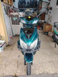 سكنس • شحن • ٦بطاريات