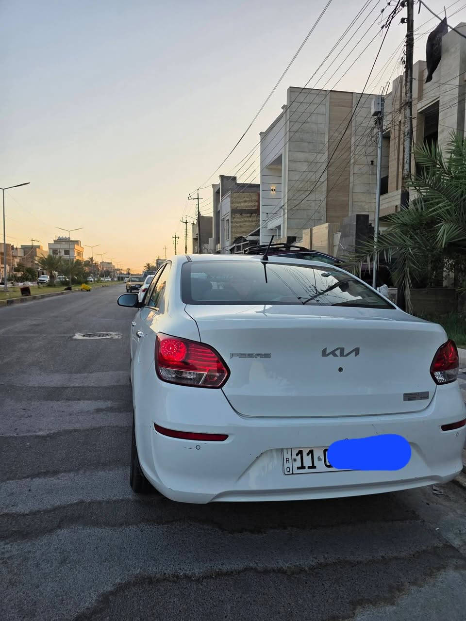 كيا بيكاس 2025 خليجي كفالة عامة  محرك 1400 اقتصادي رقم جديد هزه جديده سنويه بأسمي السياره كامله ضمان شركة كيا الدولية 5سنوات 

.4 جام اوتو 
.تحكم ستيرن 
.سويج عدد 2 
.لايتات زنون 
.تحكم بالعدسات الاماميه 
.المري كهرباء 
.اشاره بالمرآة الجانبيه 
.مسجل بلادي بلوتوث و FM ولاقطة صوت للمكالمات 
بغداد /الغزاليه 
***********
