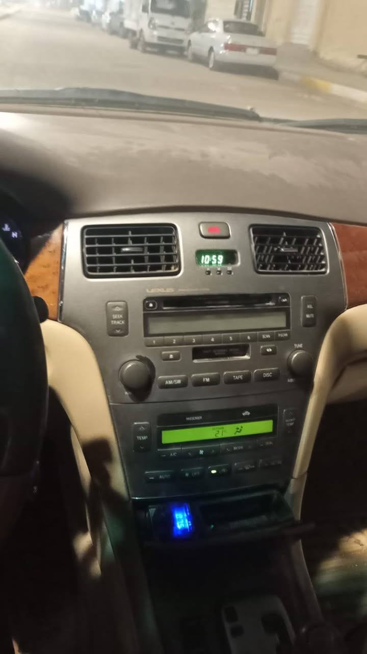 لكزس  ES300 موديل 2005 جاهزه من كلشي سنويه و رقم و شاصي متطابق محرك و كير تمام حداديه جديده مع مشط و باور و اذان محرك التبريد عطل قبل كم يوم 
و تجي اتكلب و اتشوف 
السعر 25وبيها مجال والشراي يدلل مكان ميسان ***********
لكزس  ES300 موديل 2005 جاهزه من كلشي سنويه و رقم و شاصي متطابق محرك و كير تمام حداديه جديده مع مشط و باور و اذان محرك التبريد عطل قبل كم يوم مكصوص كصتين @@
